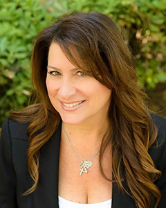 Victoria Prange